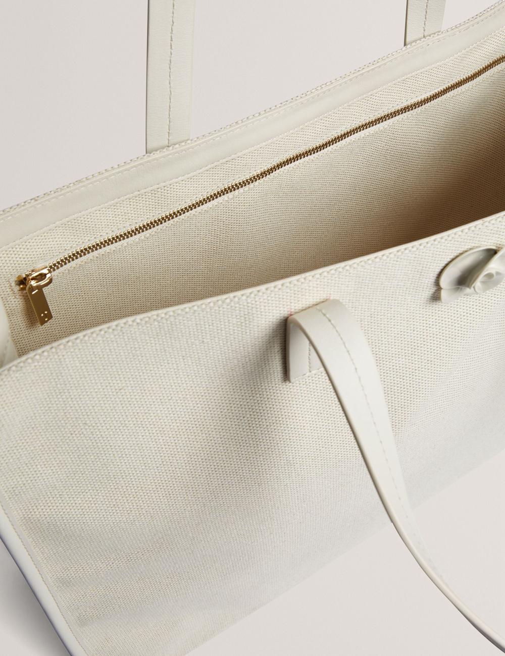 Ted Baker AUDOS - Rose Detail Wide Canvas Tote Tassen Dames Ecru | YRKJ-75618
