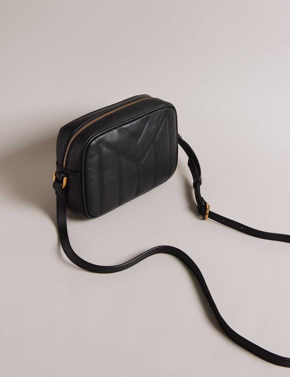 Ted Baker AYALILY - Quilted Leather Camera With Front Pocket Schoudertassen Dames Zwart | UAKM-09283