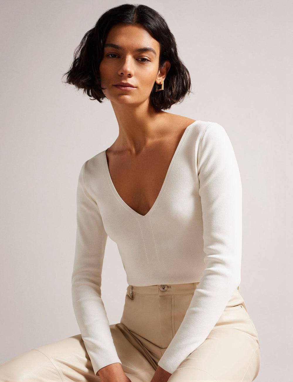 Ted Baker CILESTE - Fitted V-Neck Long Sleeve Knit Top Jumpers Dames Ivory | QOKP-85610