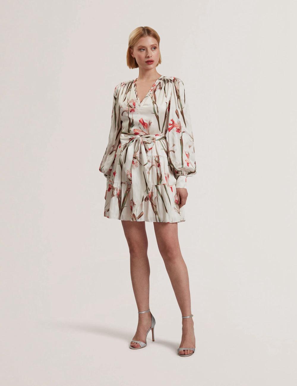 Ted Baker CUIABA - Floral V-Neck Waist Mini-jurk Dames Ivory | UMNV-51089