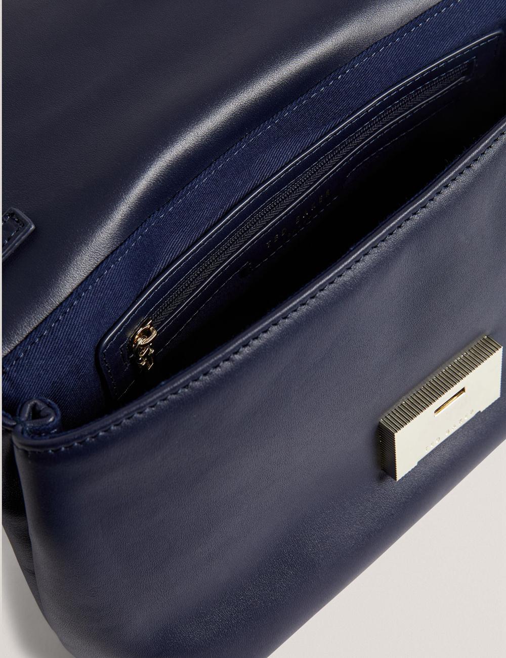 Ted Baker DEMAE - Leather Fold Over Chain Schoudertassen Dames Donkerblauw | KBPA-63850