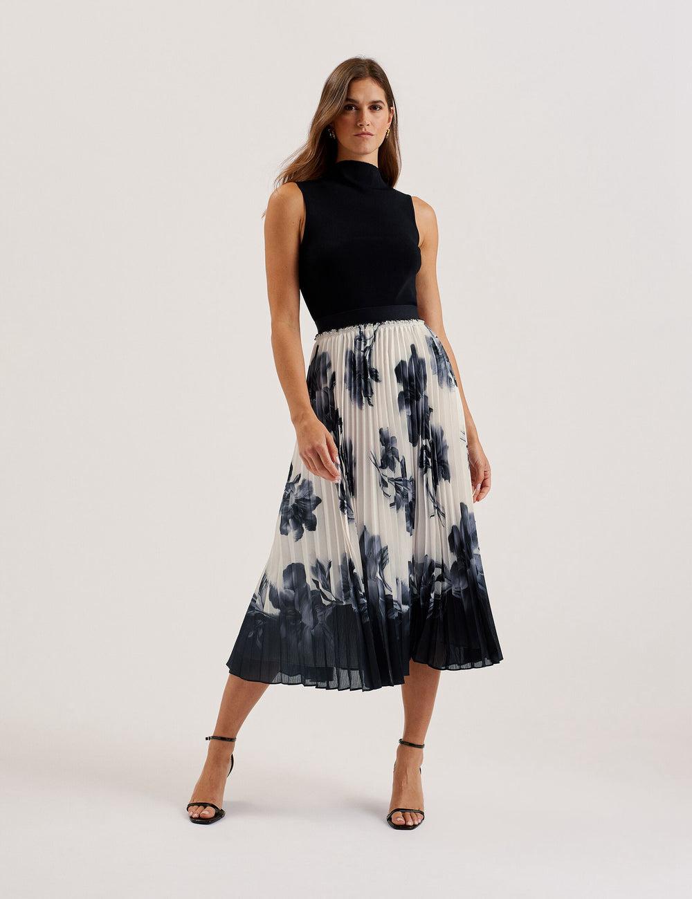 Ted Baker EMISTA - Monochrome Print Pleated Rokken Dames Ivory | INPK-56439