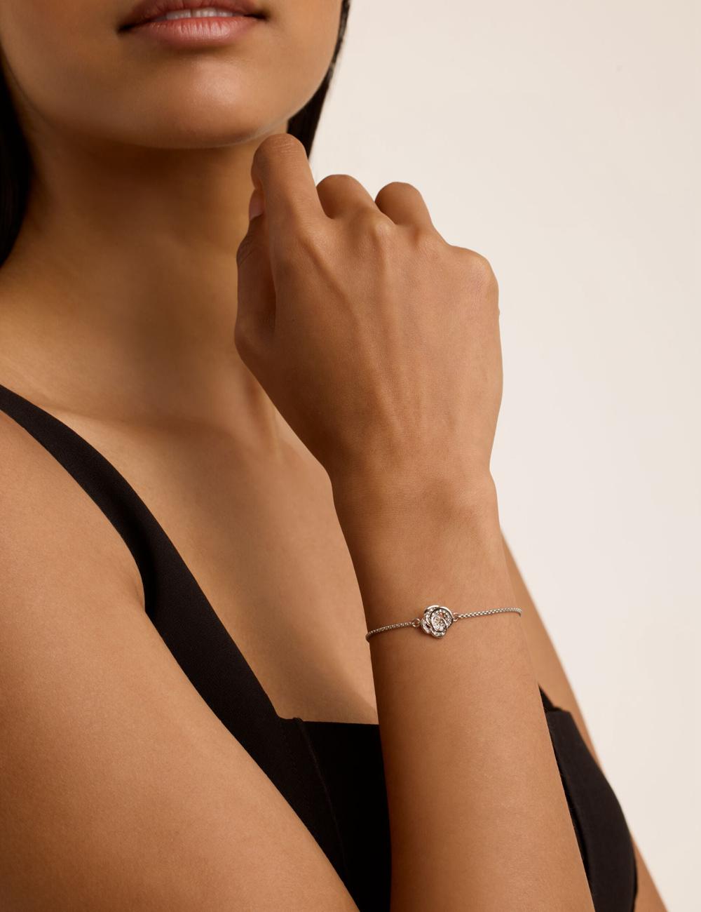 Ted Baker FLORINA - Crystal Flower Adjustable Slider Armbanden Dames Zilver | FTNW-52318