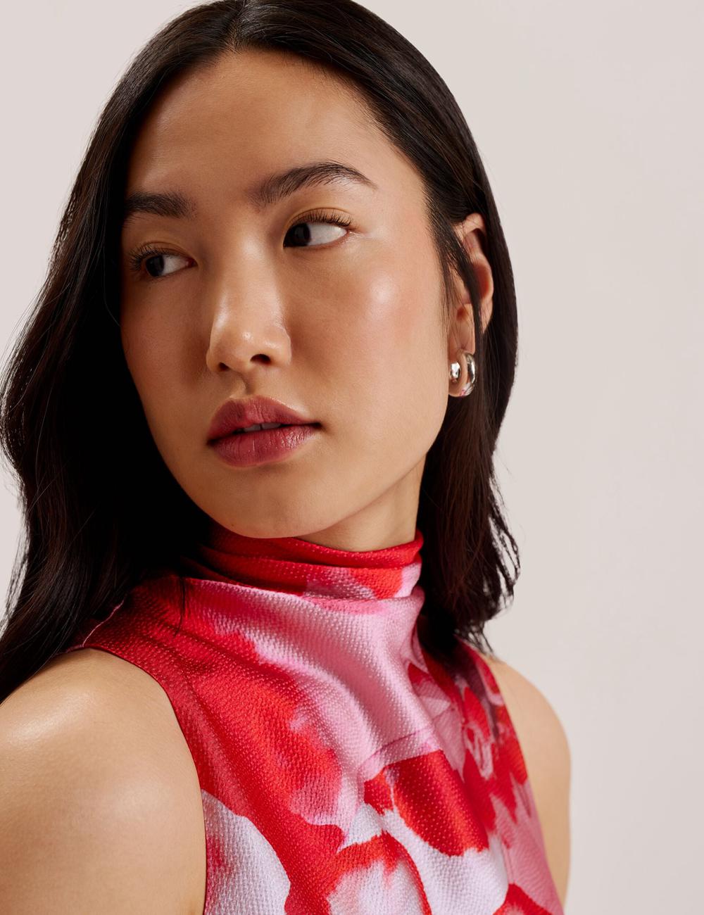 Ted Baker KOHANA - Floral Satin High Neck Sleeveless Top Blouse Dames Rood | GLQB-90358