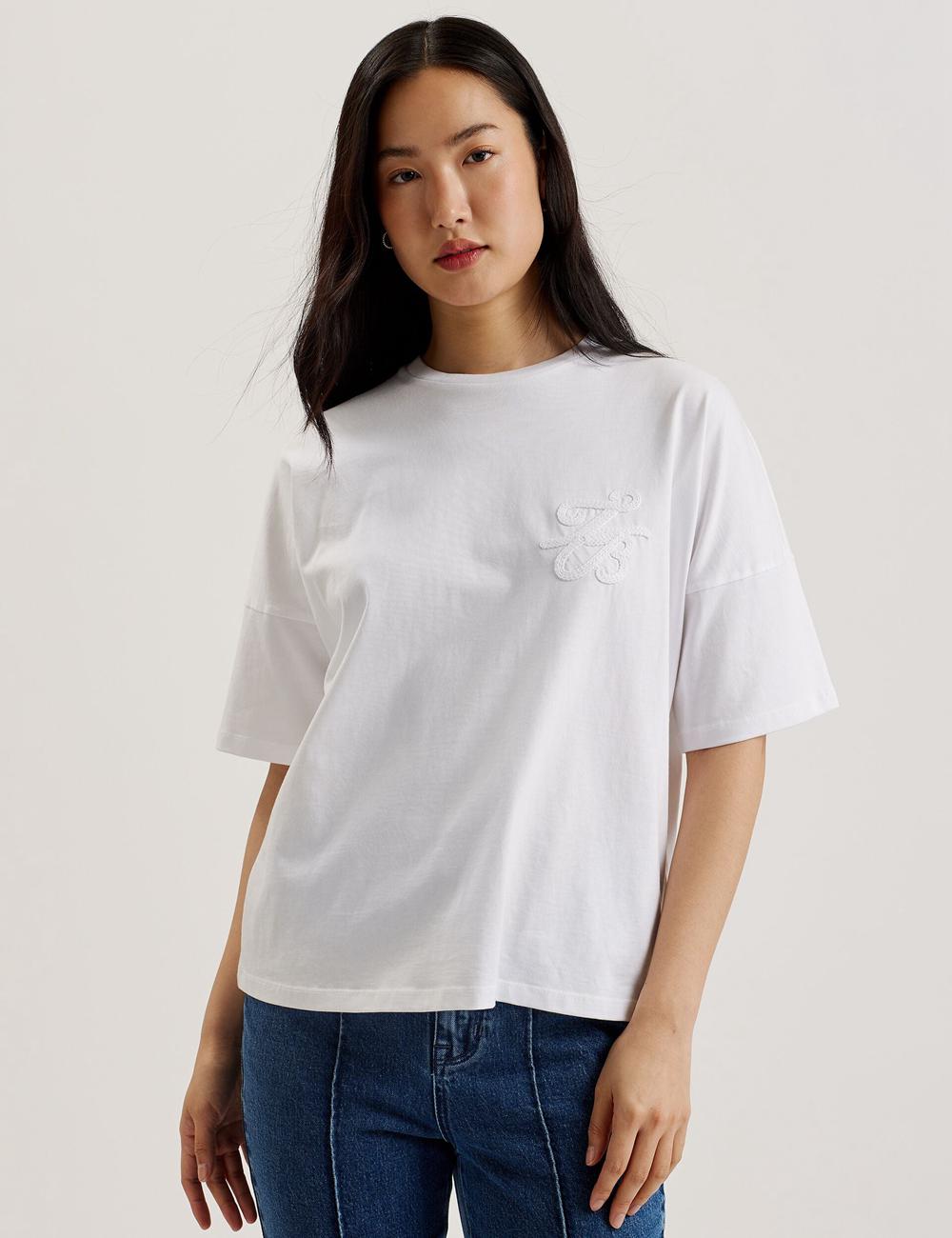 Ted Baker MALORRY - Embroidered Logo Boxy Cotton T-shirts Dames Wit | IOZP-34608