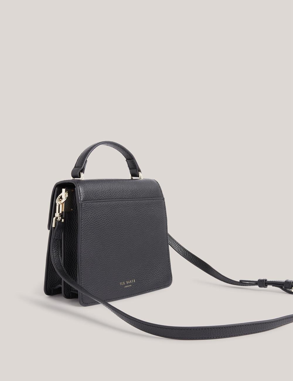 Ted Baker ROSELII - Small Top Handle Bar Detail Leather Crossbodytassen Dames Zwart | ETAY-14370